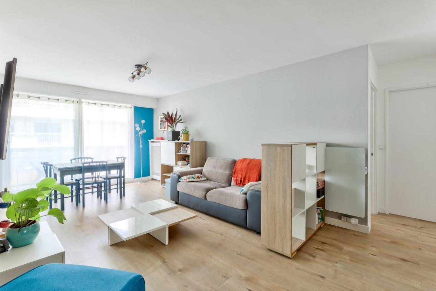 Appartement Moderne T2 Avec Balcon Proche Du Bois De Vincennes Parijs